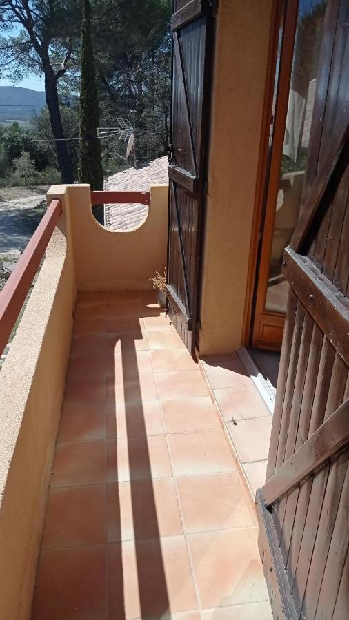 Villelaure Les Cigales B&B 외부 사진